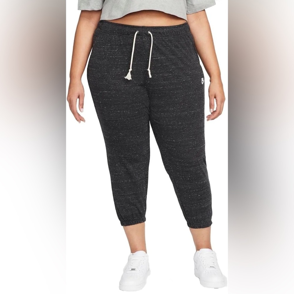 Nike Plus Size Jogger Capri